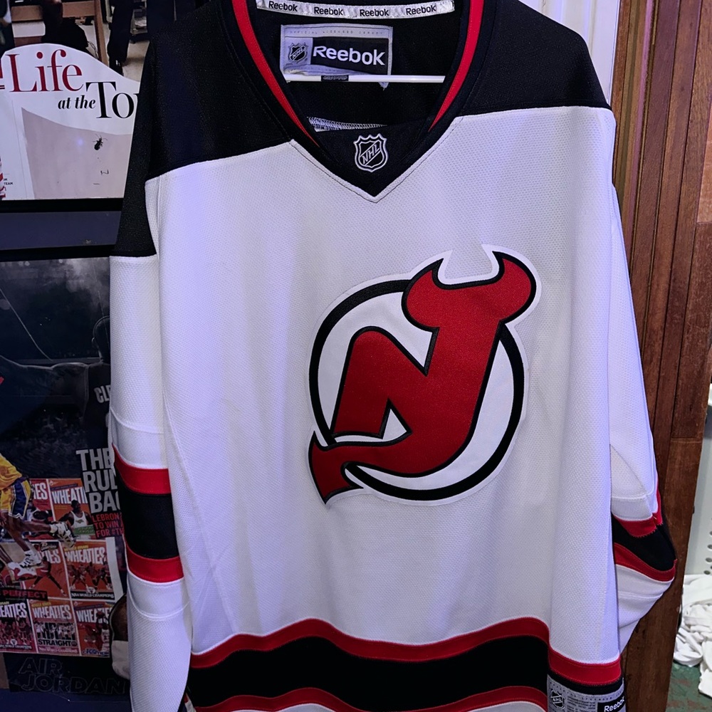 Reebok new jersey devils jersey XL